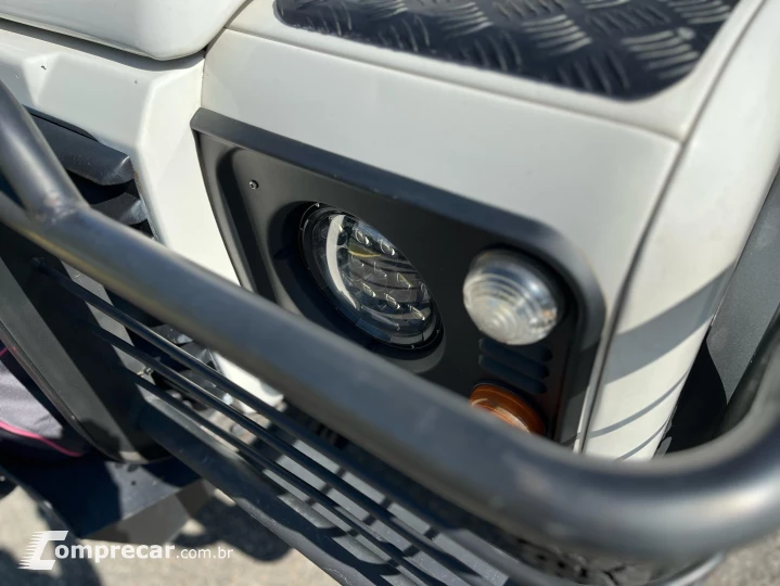 DEFENDER 2.5 SW HCPU 130 4X4 TURBO DIESEL 4P MANUAL