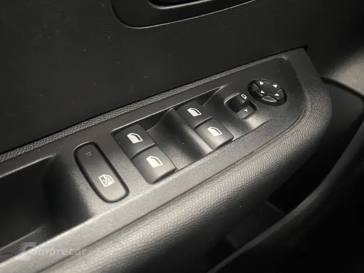 208 1.6 16V FLEX ACTIVE AT6