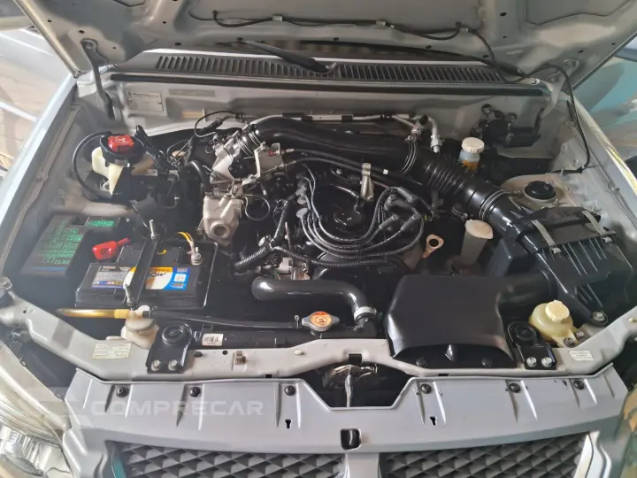 PAJERO 2.0 TR4 4X2 16V
