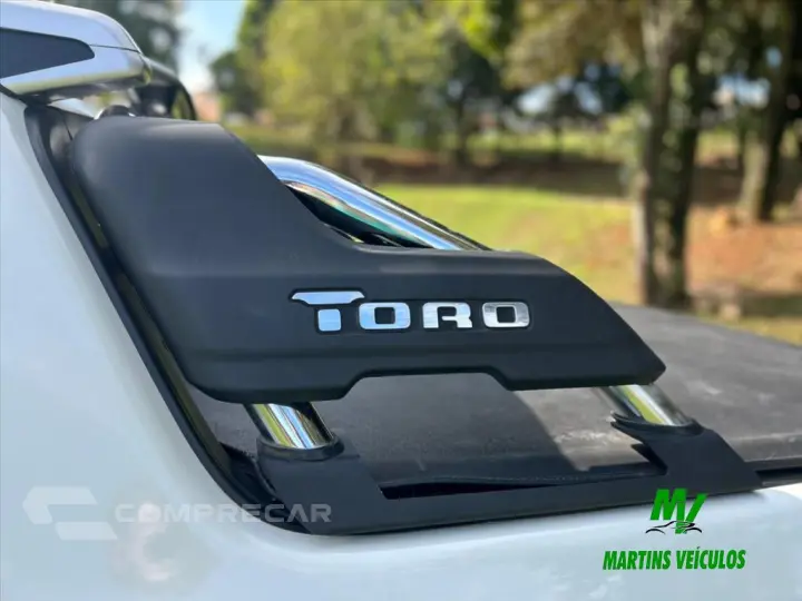 TORO 2.0 16V TURBO DIESEL RANCH 4WD AT9