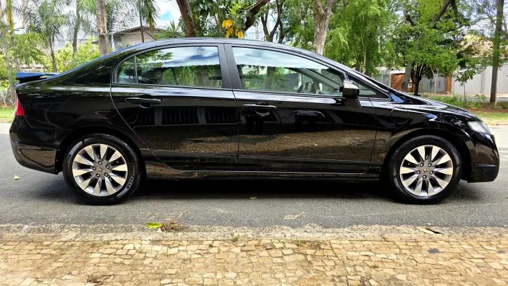 CIVIC 1.8 LXL 16V