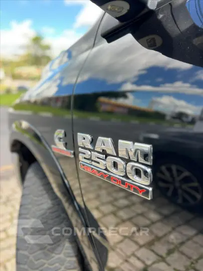 2500 6.7 Laramie 4X4 CD I6 Turbo