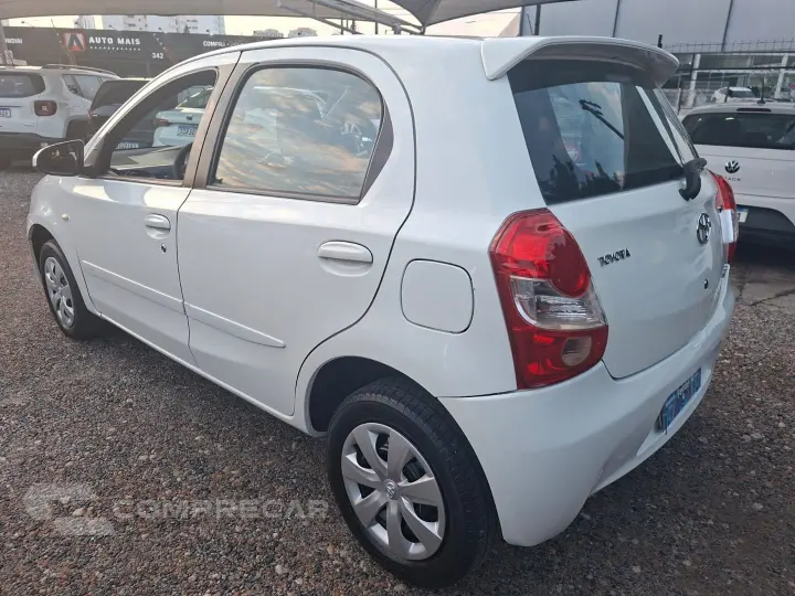 Etios 1.5 Xs 16V Flex 4P Manual