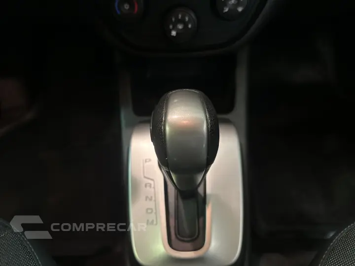 SPIN 1.8 LT 8V FLEX 4P AUTOMÁTICO