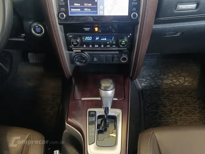 HILUX SW4 2.8 SRX 4X4 16V TURBO INTERCOOLER 4P AUTOMÁTICO