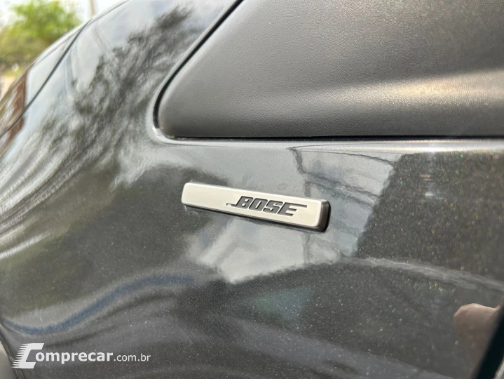 CAPTUR Intense Bose 1.6 16V Flex 5p Aut.