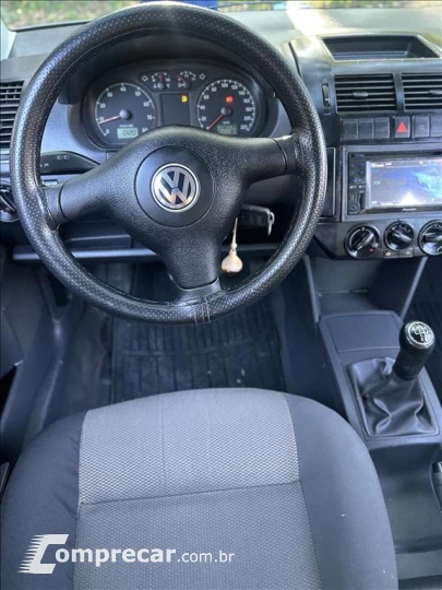 POLO SEDAN 1.6 MI 8V FLEX 4P MANUAL