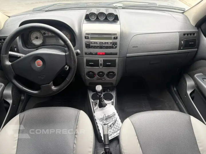 Strada 1.8 FLEX ADVENTURE CABINE DUPLA