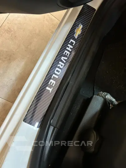 ONIX HATCH LS 1.0 8V FlexPower 5p Mec.