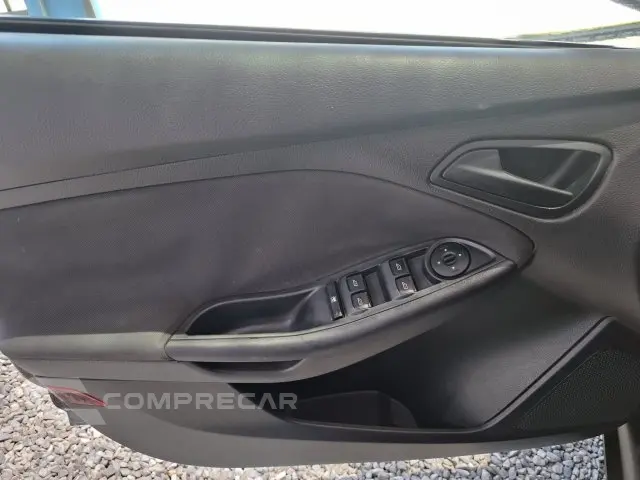 FOCUS HATCH - 1.6 SE 16V 4P MANUAL