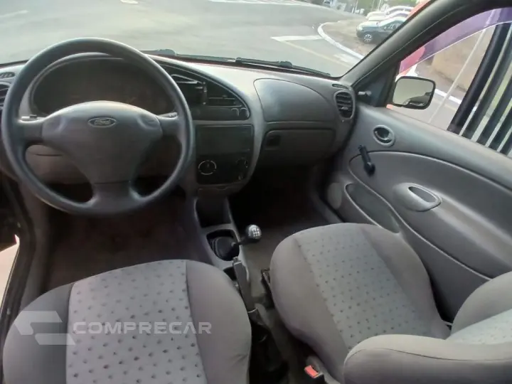 Courier 1.6 L/ 1.6 Flex