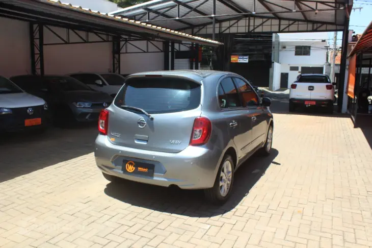 March 1.6 16V 4P SV FLEX