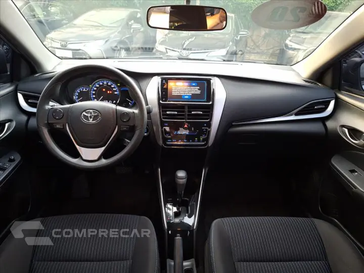 YARIS 1.5 16V FLEX SEDAN XL PLUS CONNECT MULTIDRI