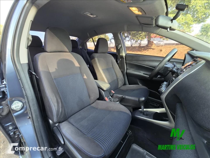 YARIS 1.5 16V FLEX SEDAN XL LIVE MULTIDRIVE