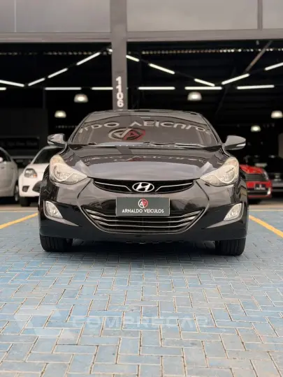 Elantra GLS 1.8 16V Aut.