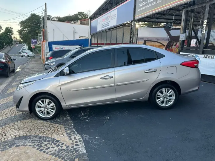 YARIS XL Sedan 1.5 Flex 16V 4p Aut.