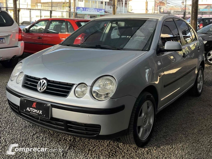 POLO SEDAN 1.6 MI 8V FLEX 4P MANUAL
