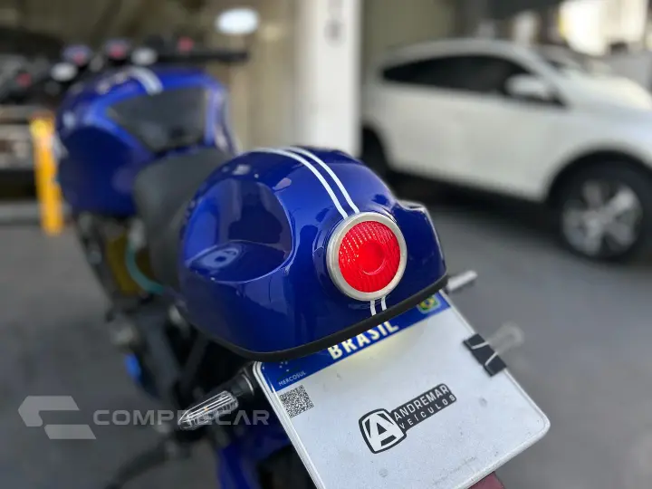 Trophy 1200