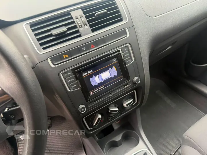 Fox RUN 1.6 Flex 8V 5p