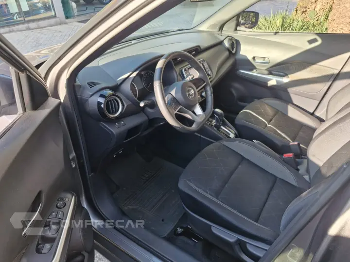 Kicks SV 1.6