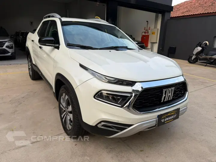 Toro 2.0 16V Turbo Diesel Volcano 4Wd At9