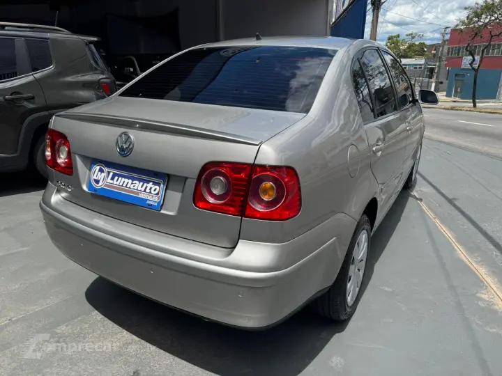 POLO SEDAN 1.6 MI Comfortline 8V