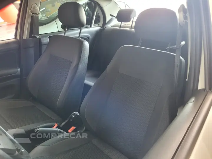 VOYAGE 1.0 Flex 12V 4p