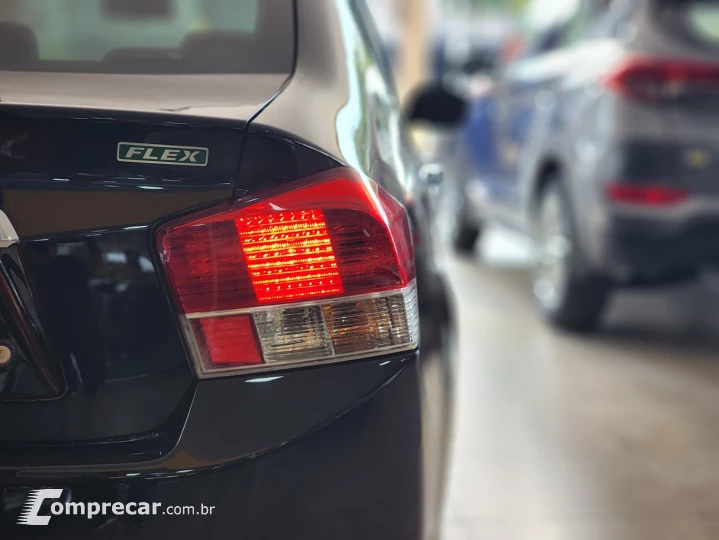 CITY Sedan LX 1.5 Flex 16V 4p Mec.