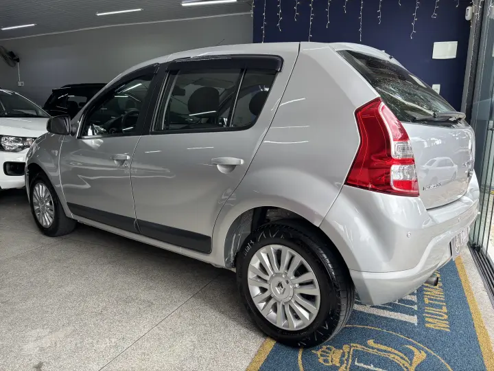 SANDERO Privilège Hi-Flex 1.6 8V 5p