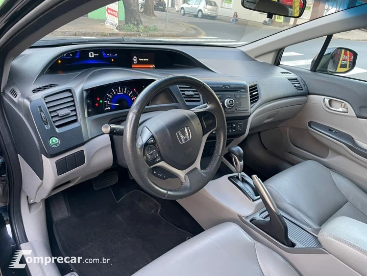 Civic Sedan LXS 1.8/1.8 Flex 16V Aut. 4p