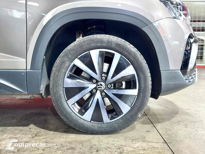 TAOS 1.4 250 TSI TOTAL FLEX HIGHLINE AUTOMÁTICO