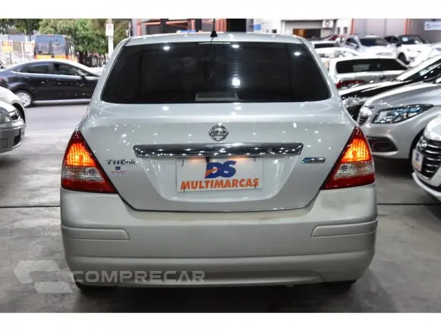 TIIDA - 1.8 SEDAN 16V 4P MANUAL