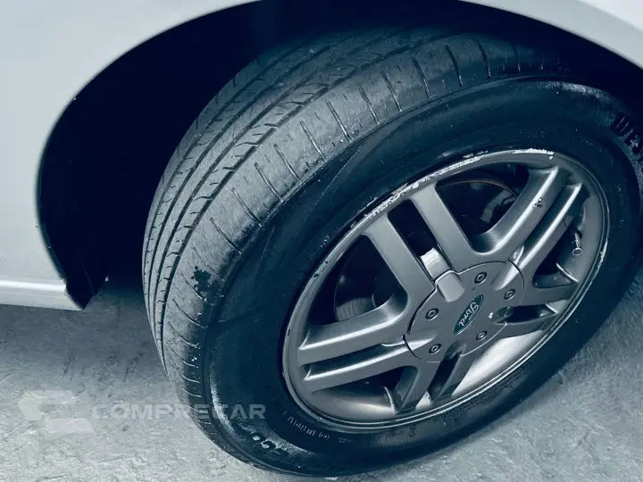 FOCUS 1.6 GLX Sedan 16V