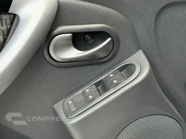 SANDERO 1.6 PRIVILÉGE 16V FLEX 4P AUTOMÁTICO