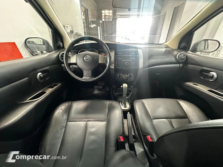 Livina 1.8 16V 4P SL X-GEAR FLEX AUTOMÁTICO