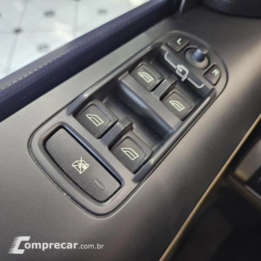 FREELANDER 2 SE I6