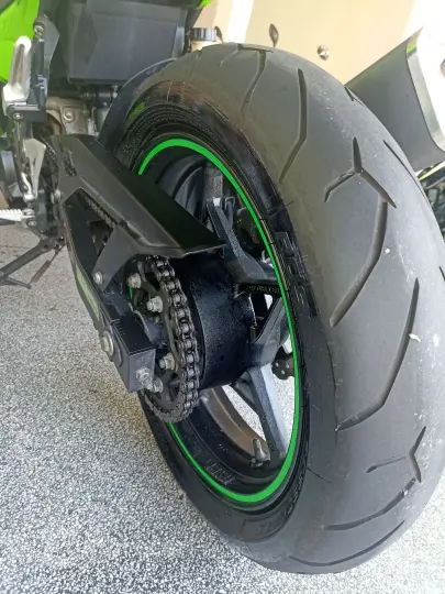 NINJA 400