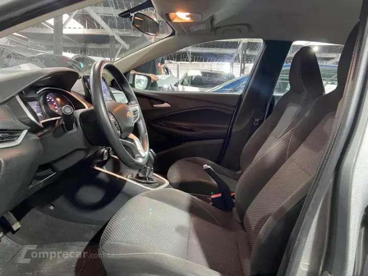 ONIX SEDAN PLUS LT 1.0 12V MANUAL