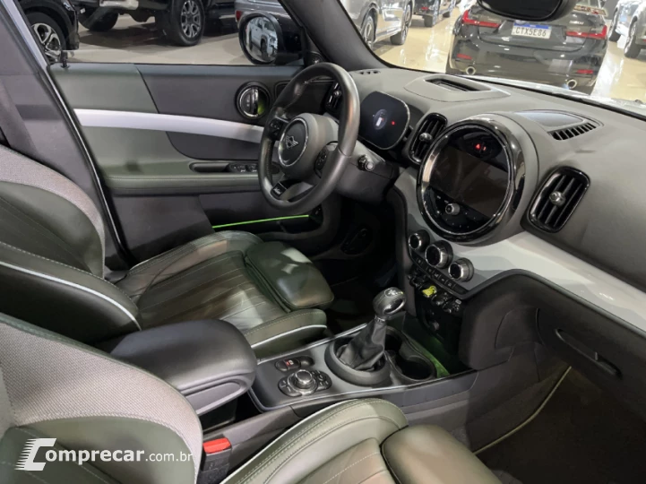COUNTRYMAN 1.5 12V Twinpower Turbo Hybrid Cooper S E Untamed