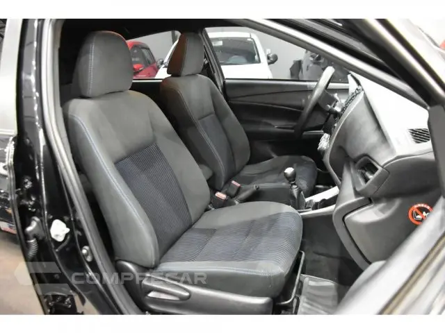 YARIS HATCH - 1.3 16V XL MANUAL