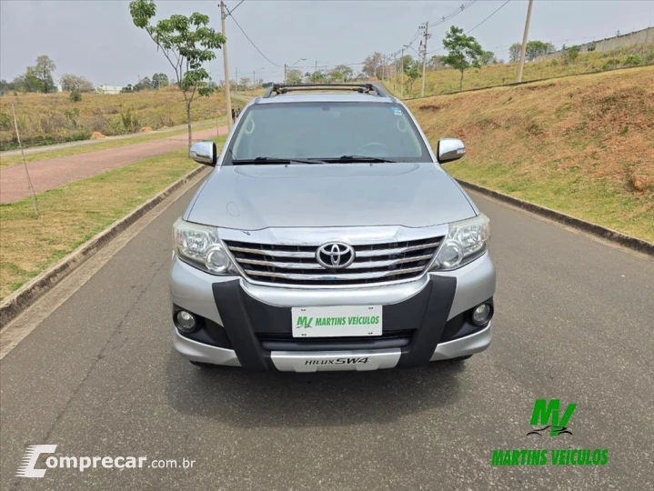 HILUX SW4 2.7 SR 4X2 16V
