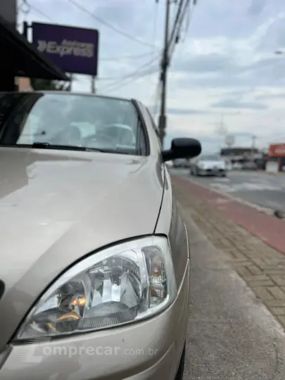 CORSA 1.4 MPFI Premium 8V