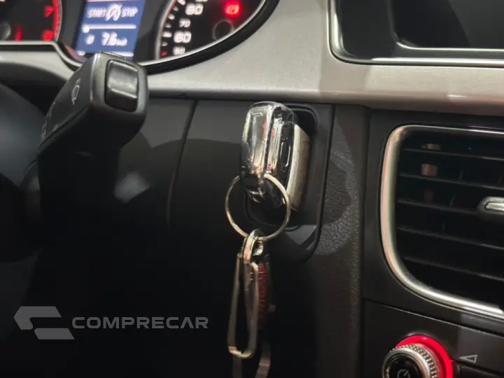 A4 2.0 TFSI AMBIENTE GASOLINA 4P S TRONIC
