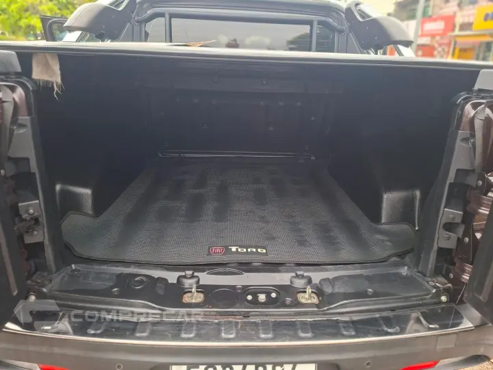 Toro 2.0 16V Turbo Diesel Ranch 4Wd At9
