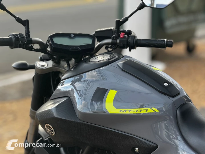 MT-07 ABS