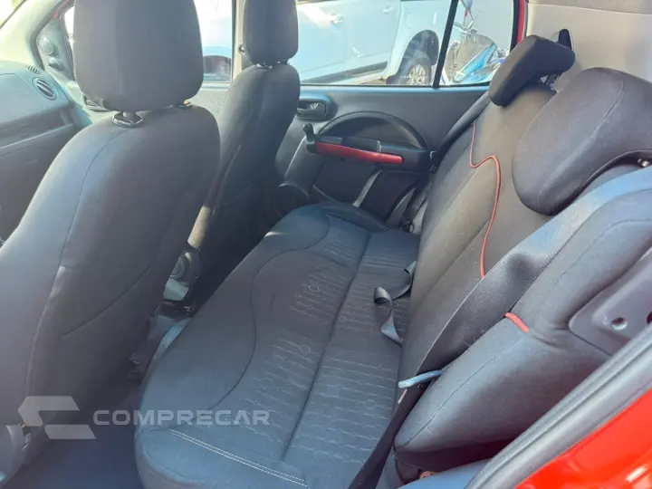Uno 1.4 4P FLEX SPORTING