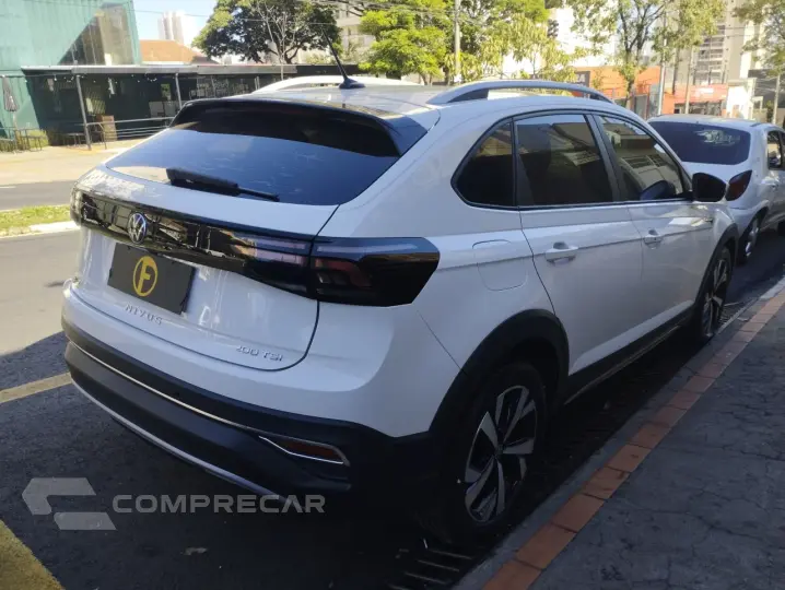 Nivus 1.0 4P FLEX 200 TSI HIGHLINE TURBO AUTOMÁTICO