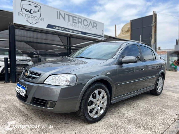 ASTRA 2.0 MPFI Advantage 8V