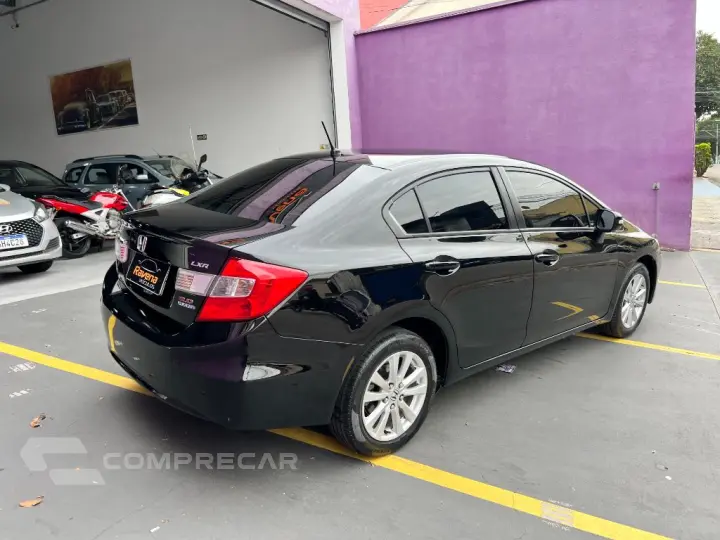 Civic Sedan LXR 2.0 Flexone 16V Aut. 4p