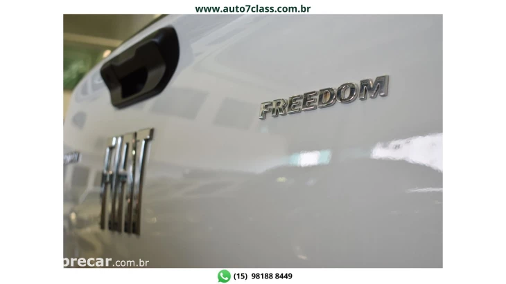 STRADA - 1.3 FIREFLY FREEDOM CD MANUAL